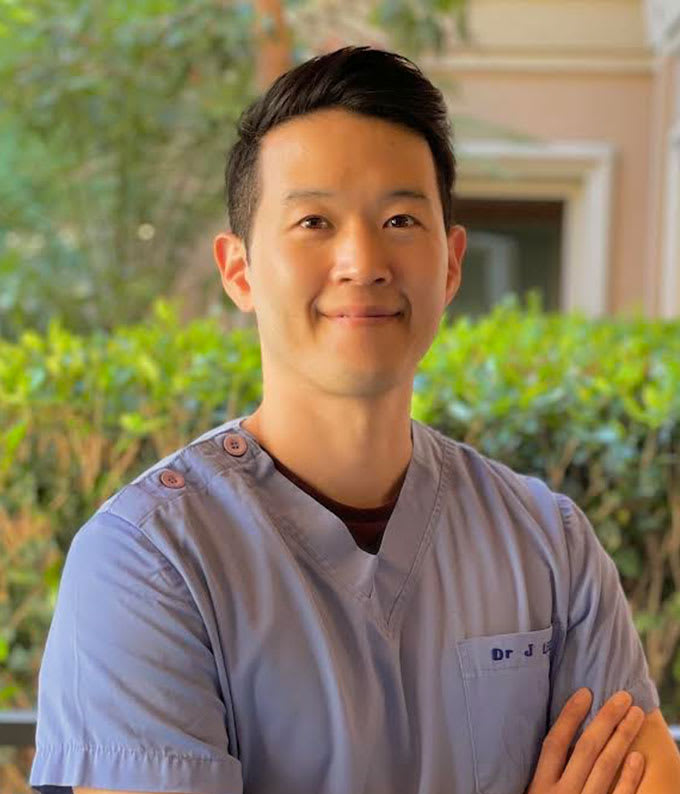 Dr. Joonghwa Lee, Laguna Woods Veterinarian